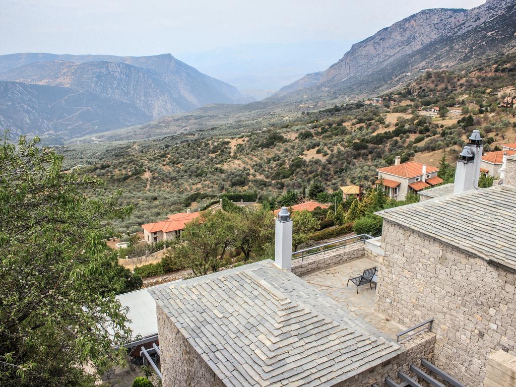 Elafivolia Arachova Suites Экстерьер фото